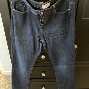 Paige Skyline Skinny size 34